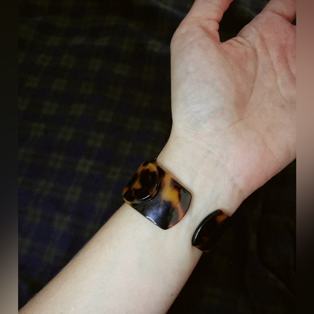 Tortoise shell bracelet - Picture 3 of 4